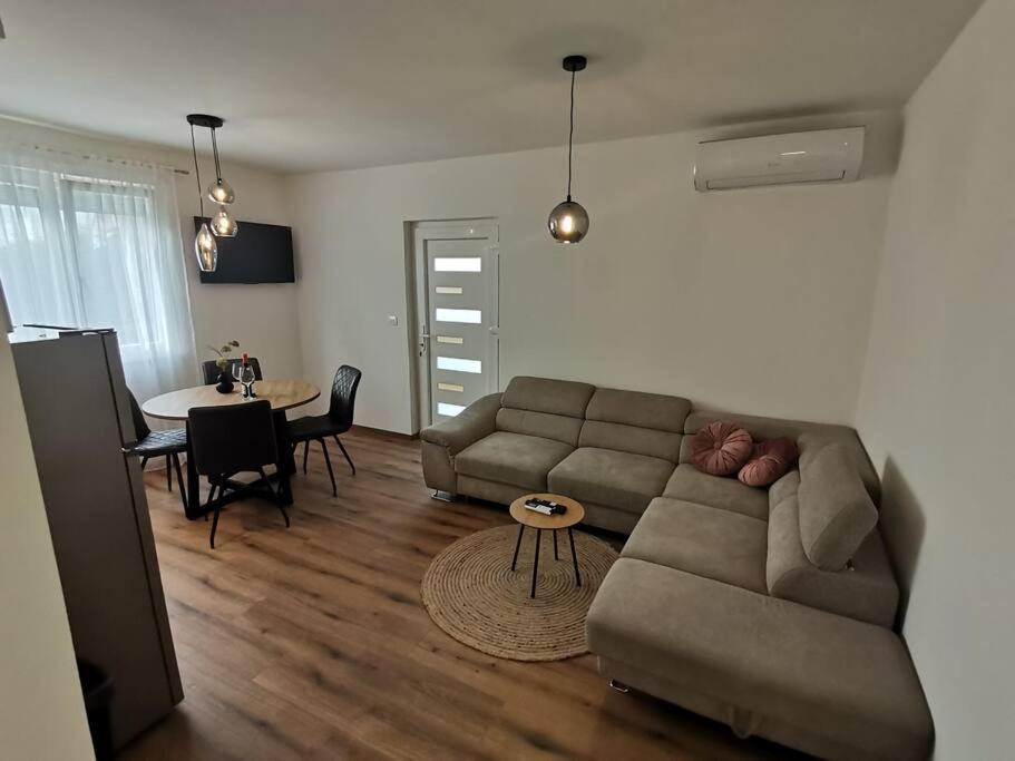Apartment S Bibinje Buitenkant foto