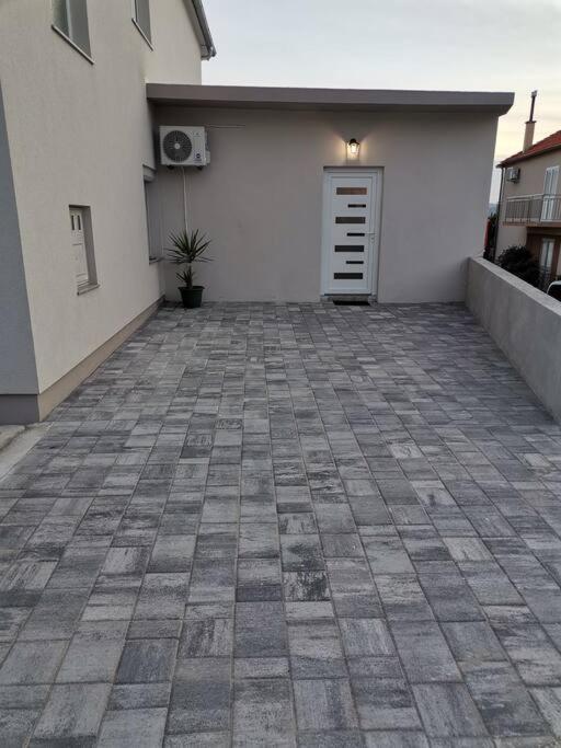 Apartment S Bibinje Buitenkant foto