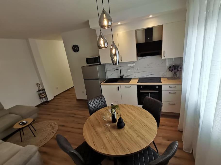 Apartment S Bibinje Buitenkant foto