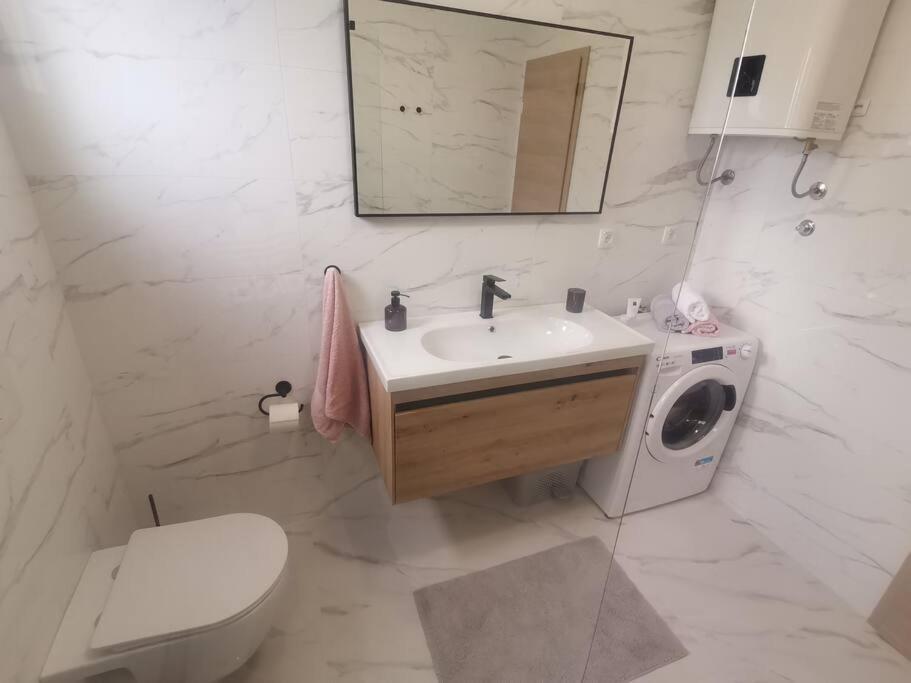 Apartment S Bibinje Buitenkant foto